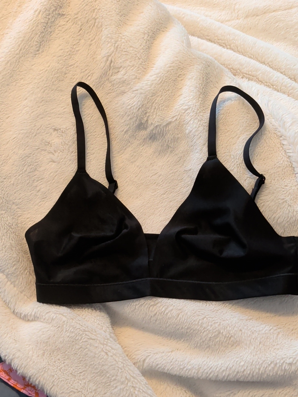Black Women's Sheer Smoothing Wireless Bralette - Victoria's Secret